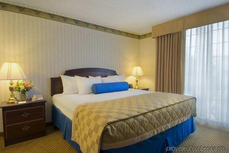 Embassy Suites By Hilton Arcadia-Pasadena Area Room photo